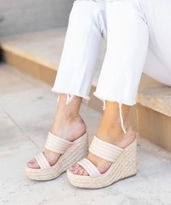 Carol Wedges By ShuShop Size 8.5