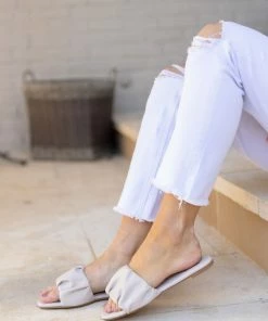 Qupid Tanya X Avara Liz Sandals