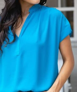 Olivaceous Coleen Top- Blue