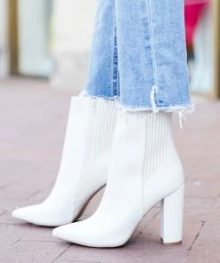 Qupid Veronica Booties- Cream Accessories