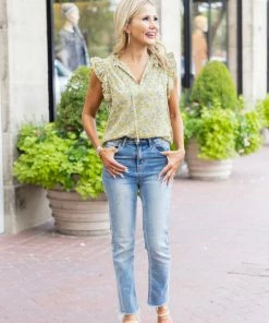 Tops Tallie Top By BB Dakota