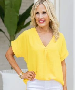 FSL Apparel Norina Top