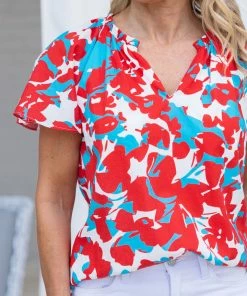 Adelyn Rae Tops Alexia Top