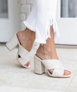 Qupid Summer Of Color Gina Sandals