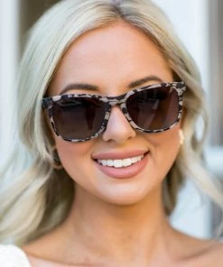 WearMe Pro Aspen Rimmed Polarized Sunglasses