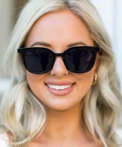 * Accessories Lynn Sunglasses