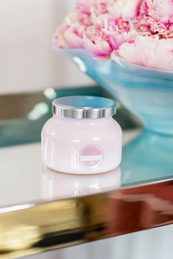 Curio Accessories Volcano Bubblegum Candle - Large (19 Oz)