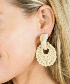 * Ann Marie Round Woven Earring Accessories